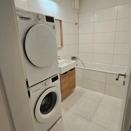 2 Room Apartment With Terrace, New Building, 2Bl Bratislava Exterior photo